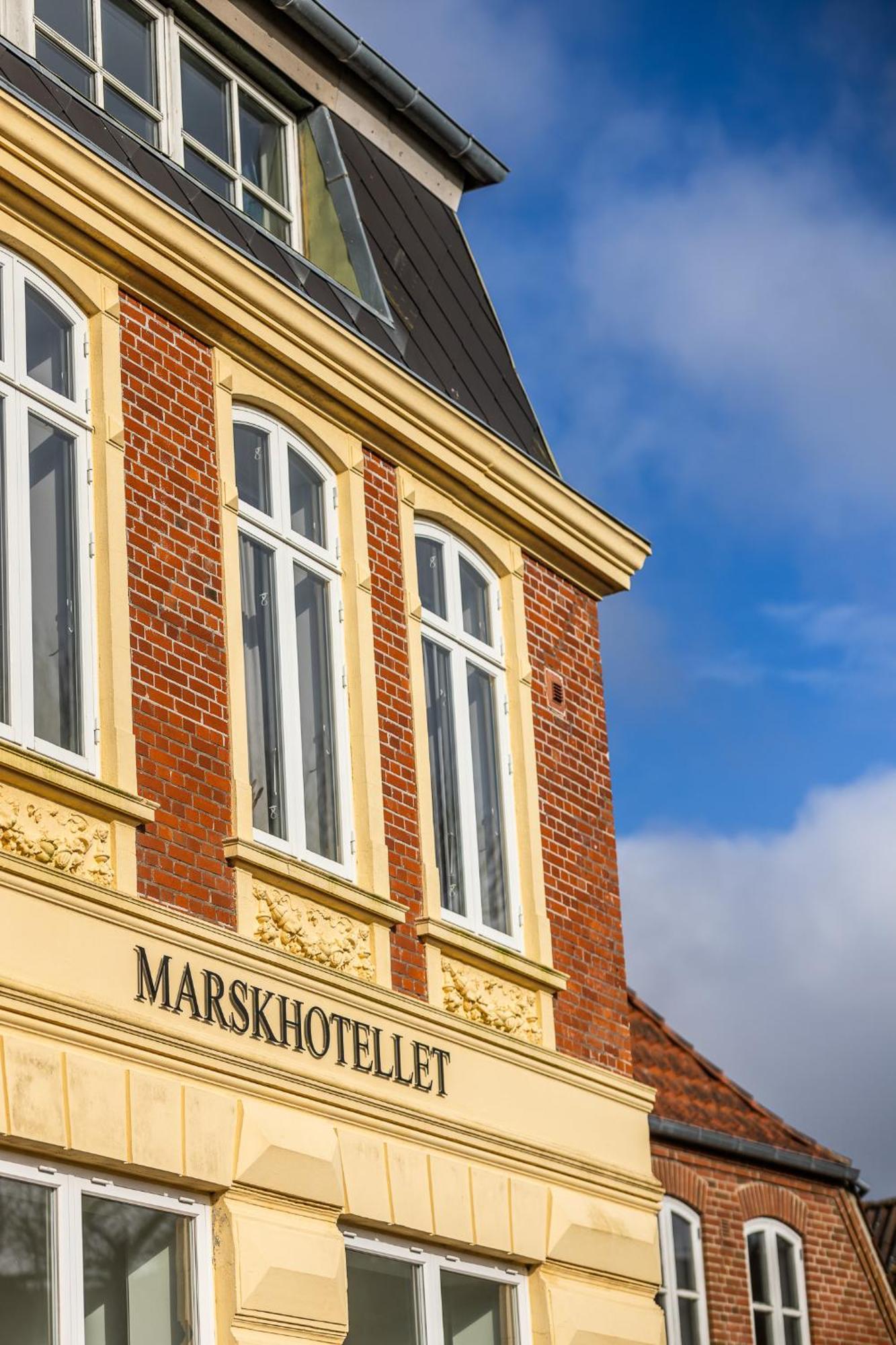 Marsk Hotellet Højer Екстериор снимка